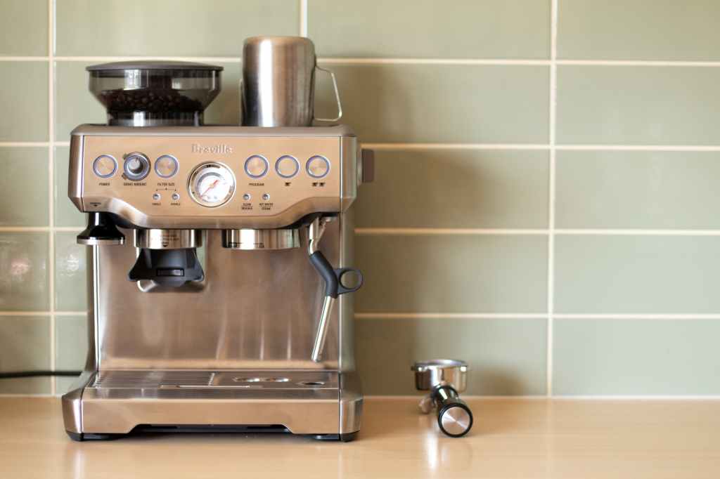 Unlock Your Perfect Brew: Top-Rated Coffee Makers with Grinders for&nbsp;2024